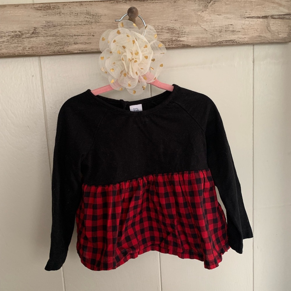 GAP Black and Red Checkered Kids Long Sleeve Tee